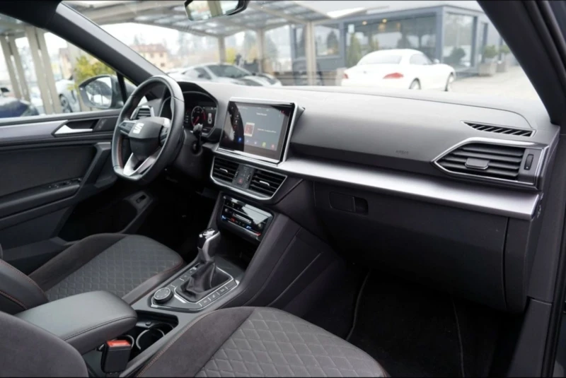 Seat Tarraco FR 2.0 TDI DSG 4Drive | 200 к.с. | DCC | 360  | PA, снимка 10 - Автомобили и джипове - 53327699