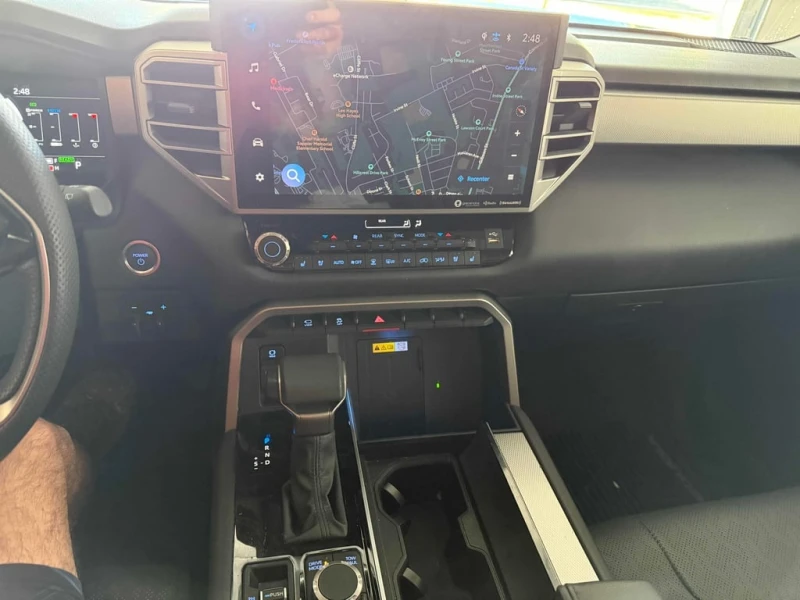 Toyota Sequoia * 4WD * CARFAX * ЦЕНА ДО БГ, снимка 9 - Автомобили и джипове - 53430304