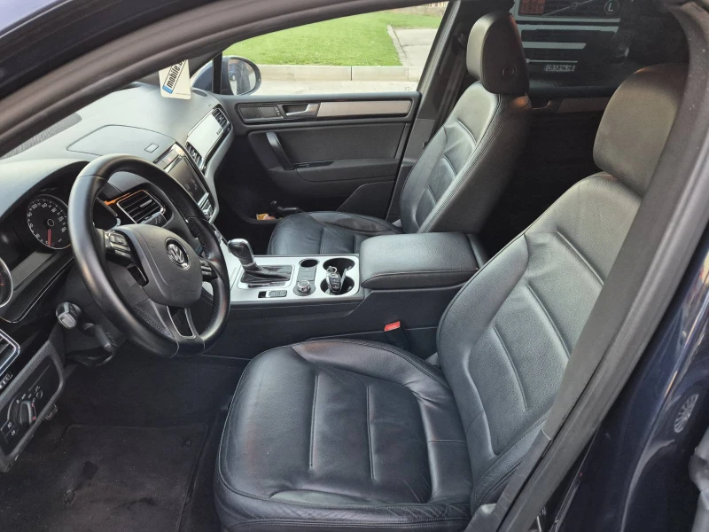 VW Touareg 3, 0 TDI, снимка 16 - Автомобили и джипове - 53431073