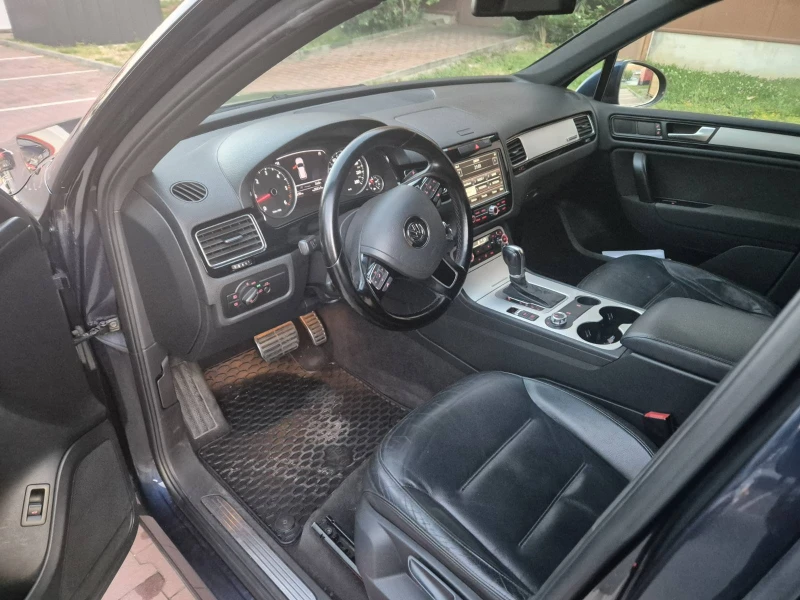 VW Touareg 3, 0 TDI, снимка 13 - Автомобили и джипове - 53431073