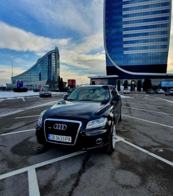 Audi Q5, снимка 1 - Автомобили и джипове - 48109969