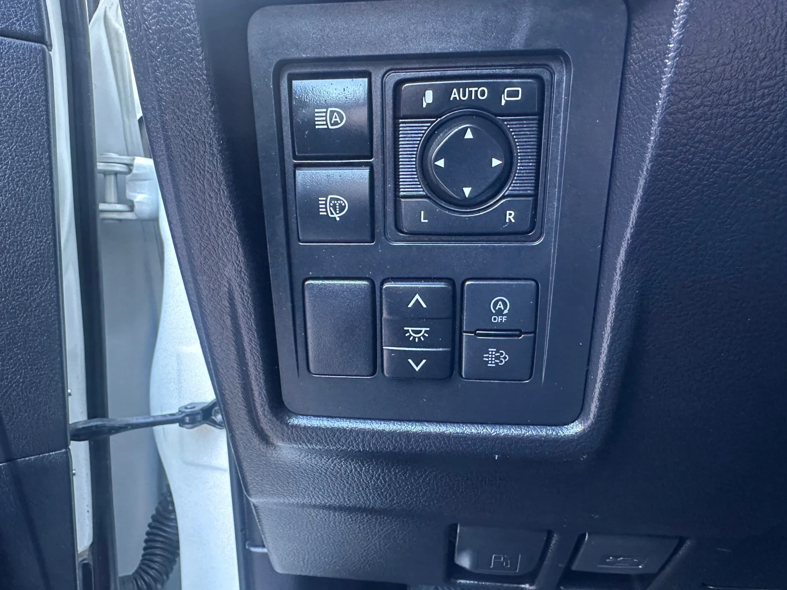 Toyota Land cruiser Luxury | Mobile.bg   15