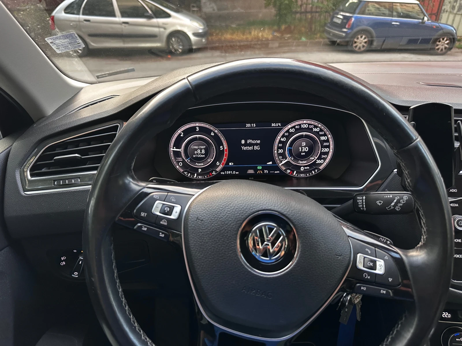 VW Tiguan 2.0 - изображение 8