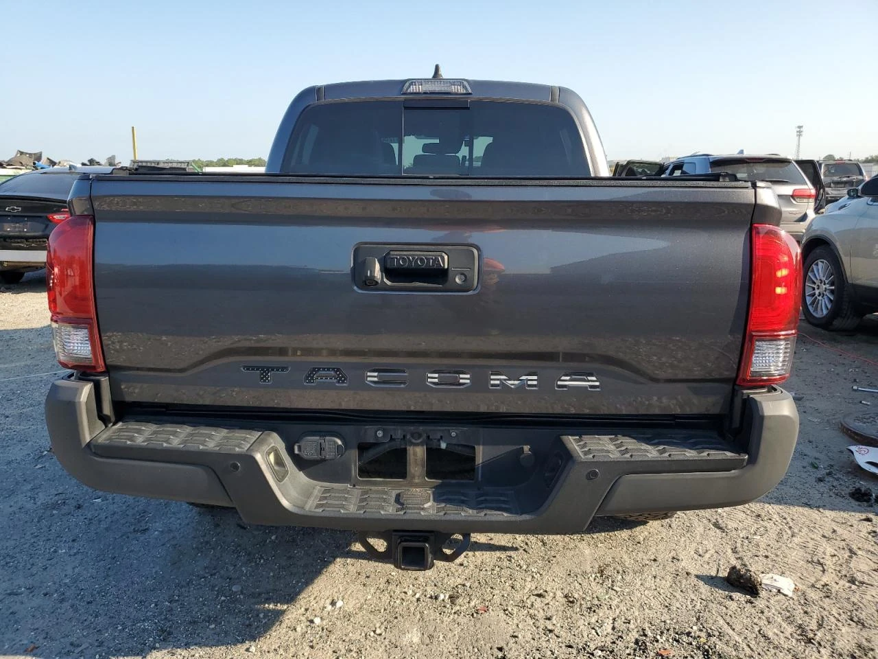 Toyota Tacoma DOUBLE CAB - изображение 5