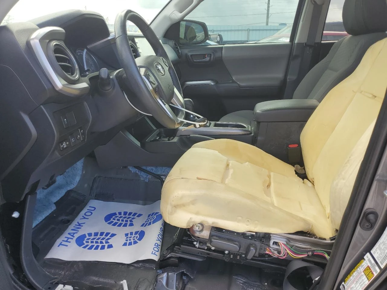 Toyota Tacoma DOUBLE CAB - изображение 7