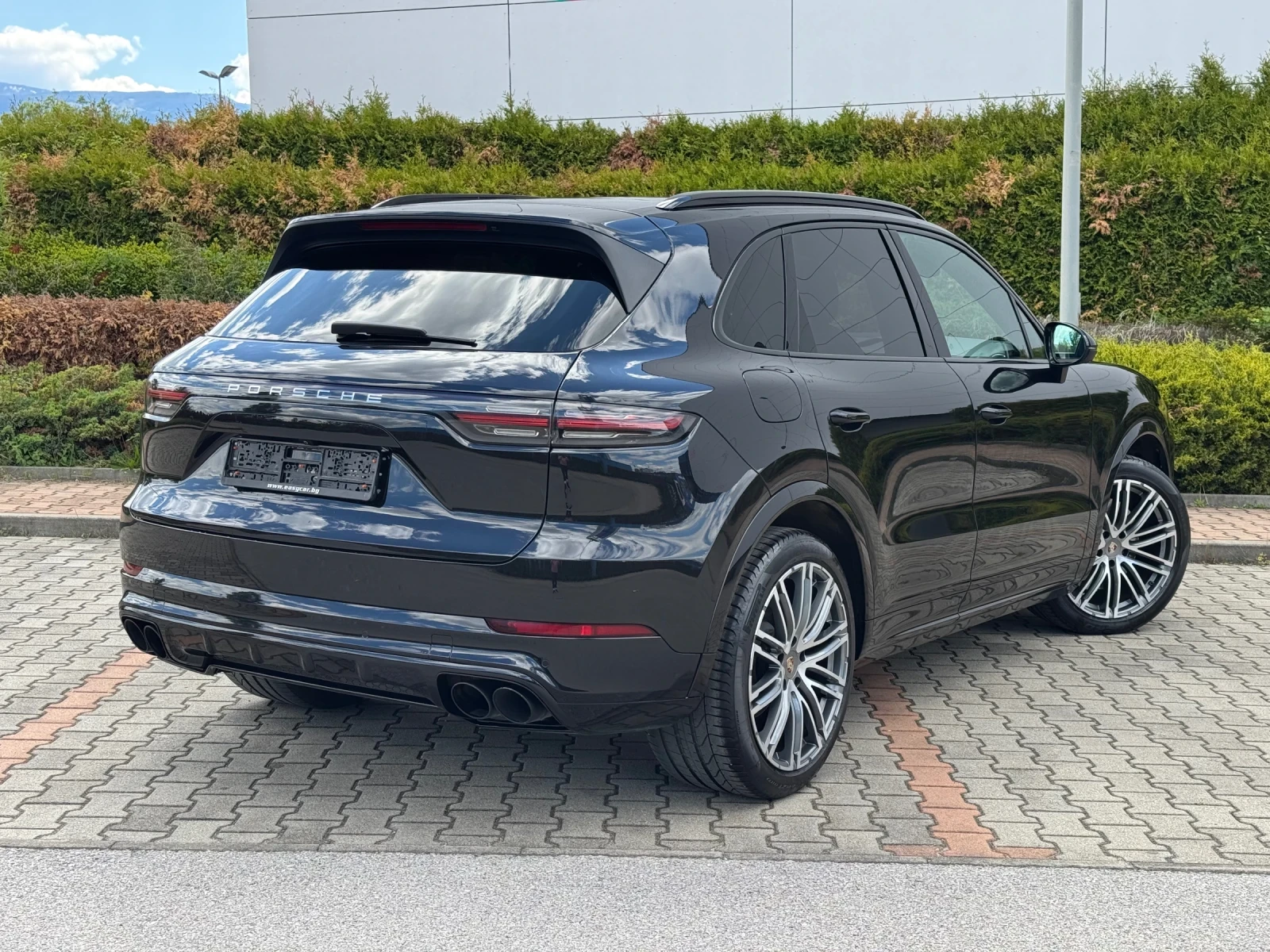 Porsche Cayenne Platinum Edition.Night Vision/DISTRONIC/VAKUM/360 - изображение 4