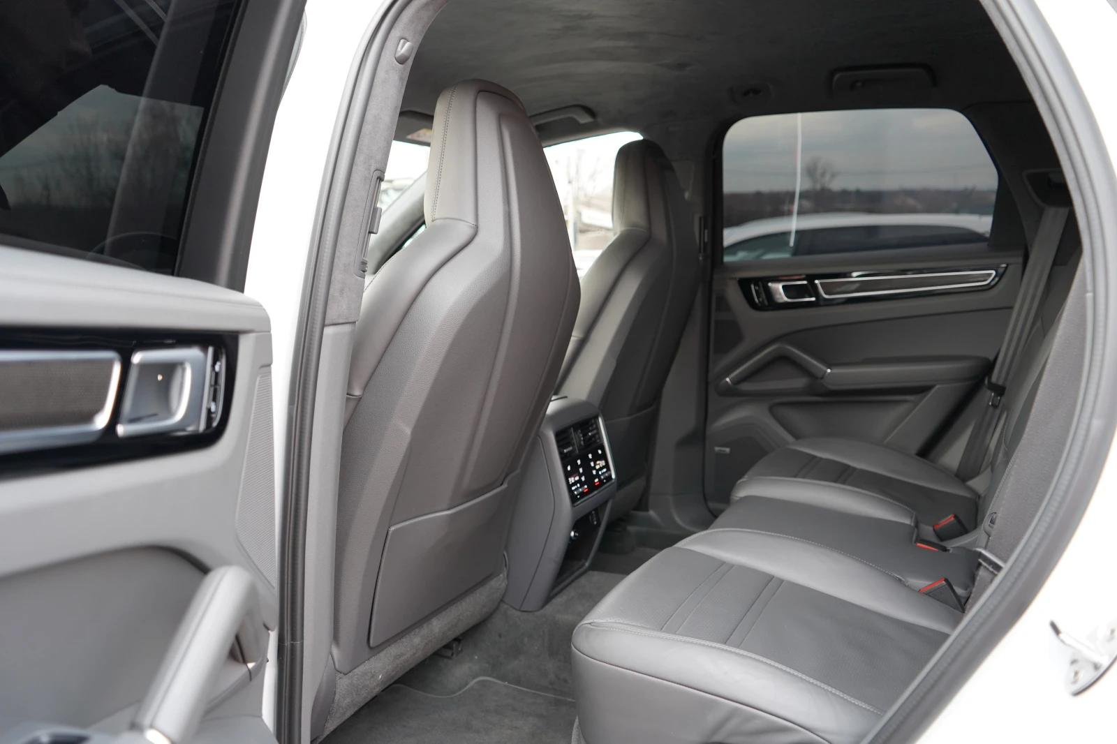 Porsche Cayenne S* PDCC* PSCB* BOSE* 360* KEYLESS* DISTRONIC | Mobile.bg � ����������� 14