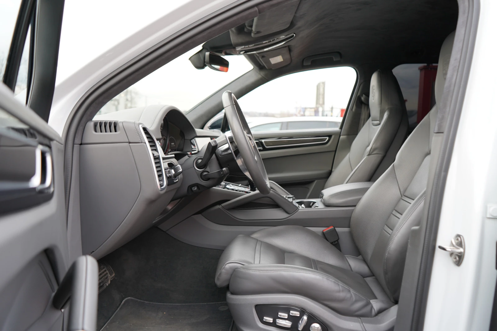 Porsche Cayenne S* PDCC* PSCB* BOSE* 360* KEYLESS* DISTRONIC - изображение 7