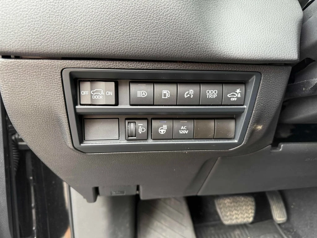 Toyota Sequoia * 4WD * CARFAX * ���� �� �� | Mobile.bg � ����������� 11