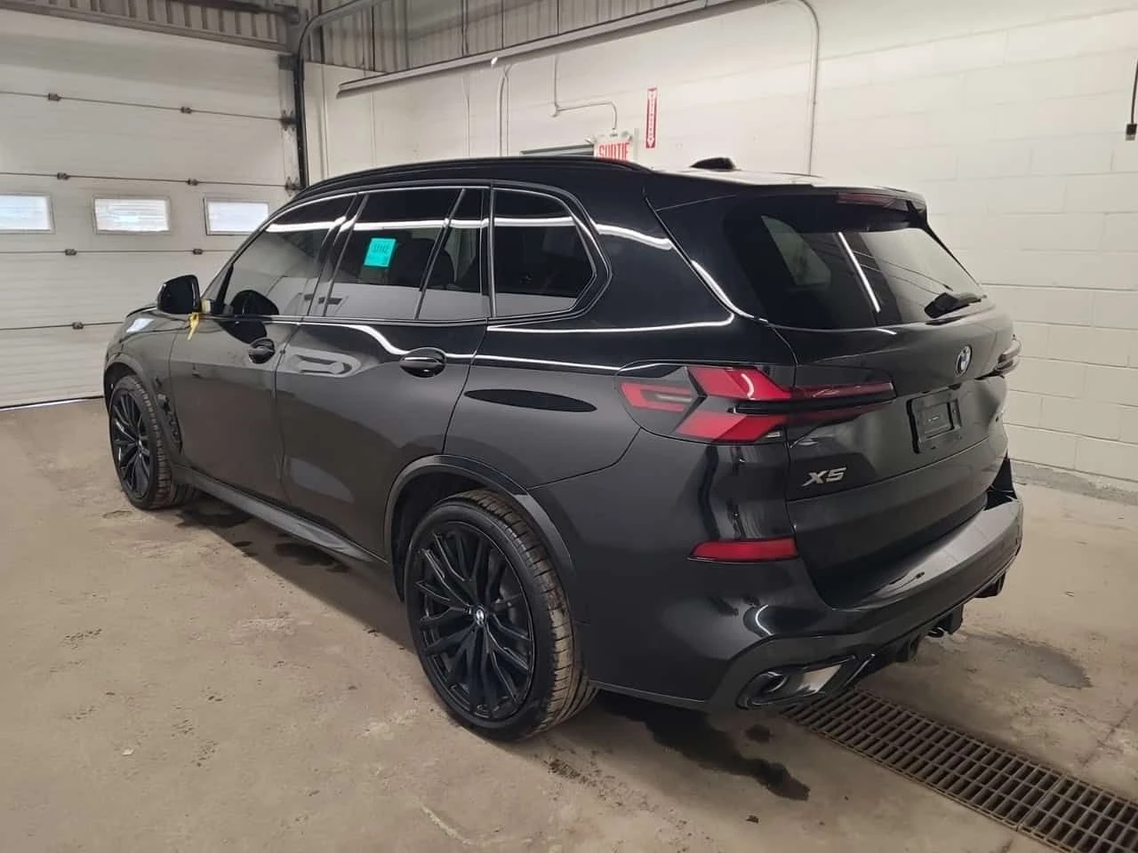 BMW X5 XDRIVE40I * ДИСТРОНИК* 360 * ОБДУХВАНЕ* H/K - изображение 4