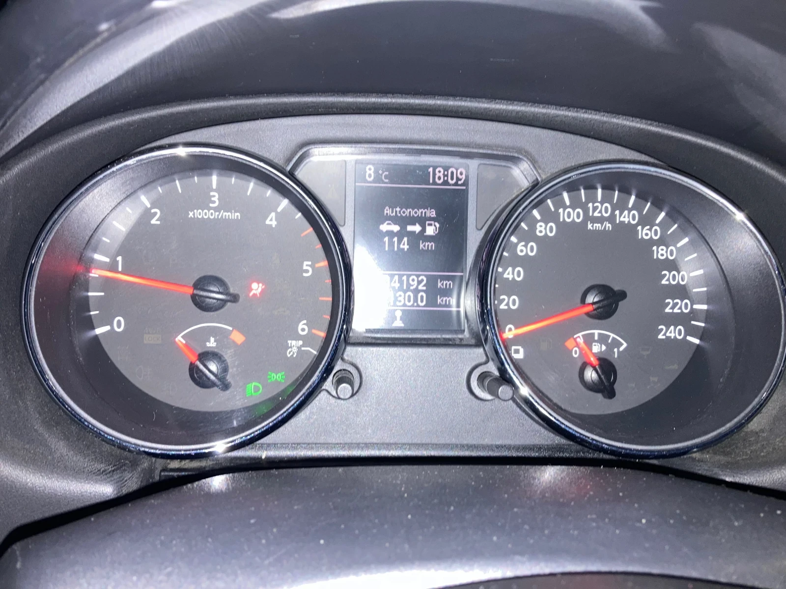 Nissan Qashqai 1.5 DCi 110ks QQ+ 2 MESTA -7 , снимка 11 - Автомобили и джипове - 53749885