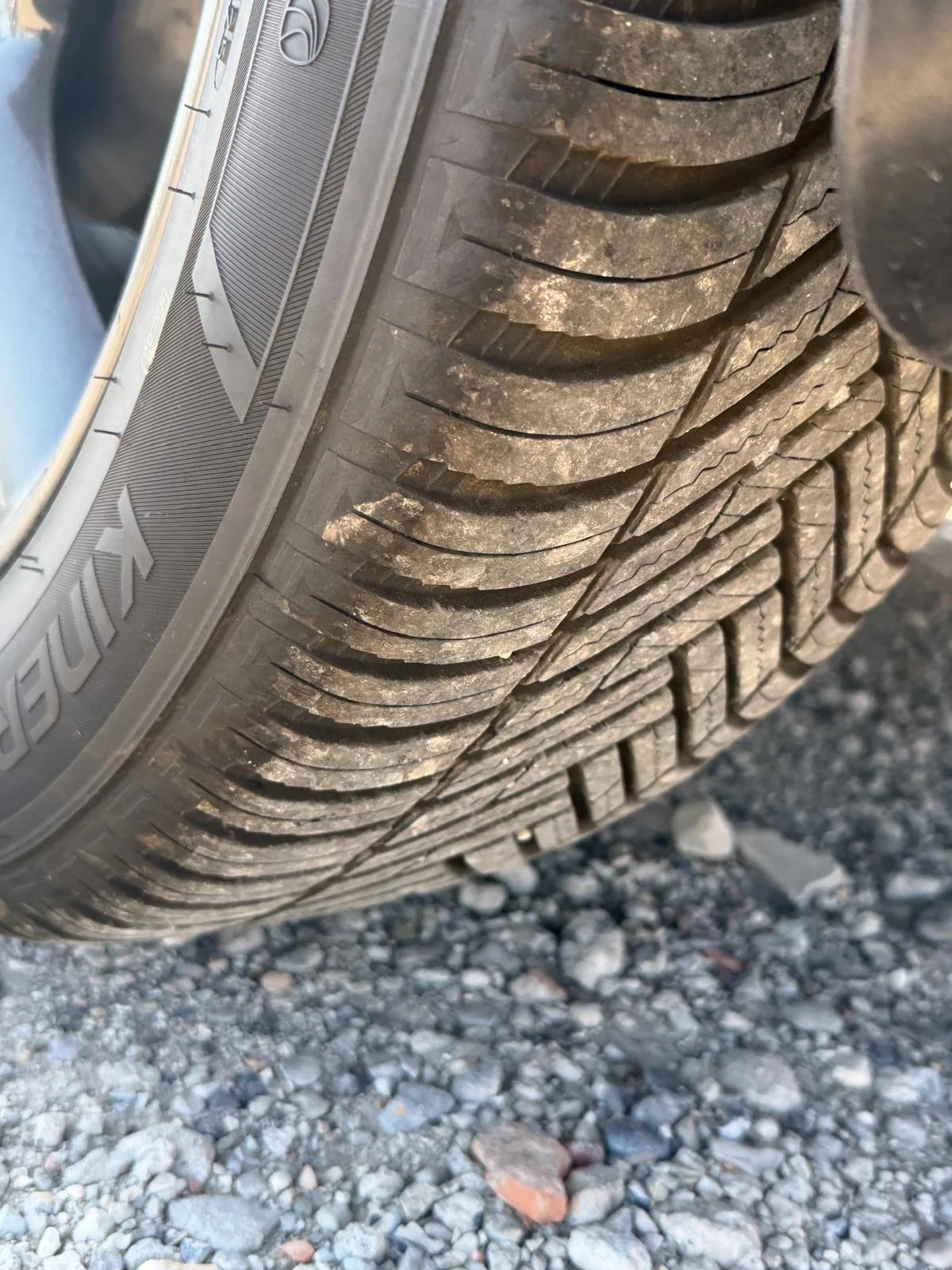 Hyundai Santa fe 129000km* 4WD* КОЖА* КАМЕРА* NAVI* ПОДГРЕВ* 2.2d 1, снимка 8 - Автомобили и джипове - 55451050
