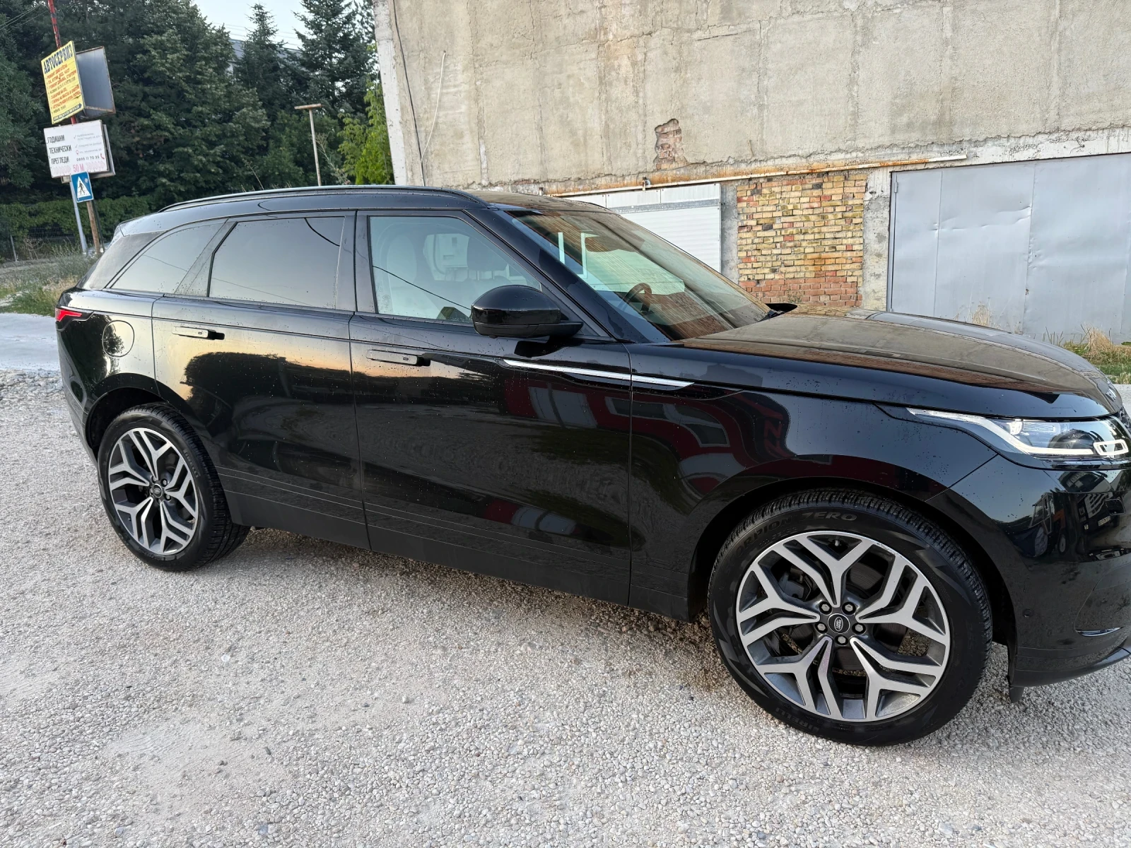 Land Rover Range Rover Velar Range Rover Velar D300 SE, снимка 3 - Автомобили и джипове - 55630018