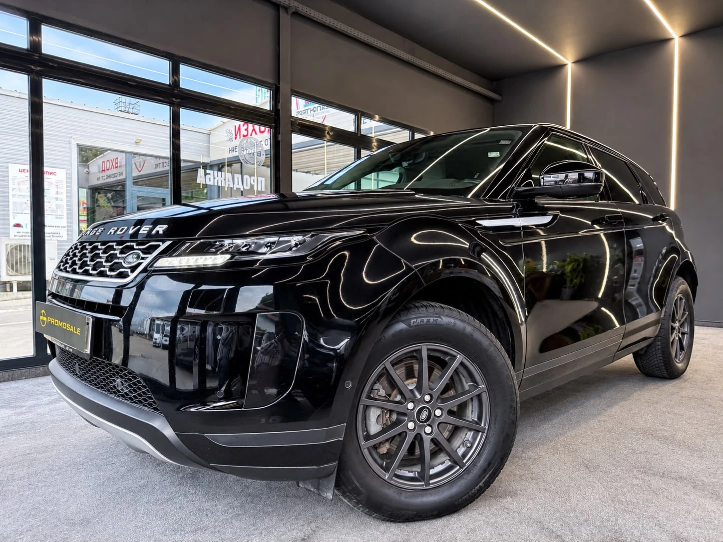 Land Rover Range Rover Evoque R-Dynamic* 4x4* 2.0TD4* ������  | Mobile.bg � ����������� 3