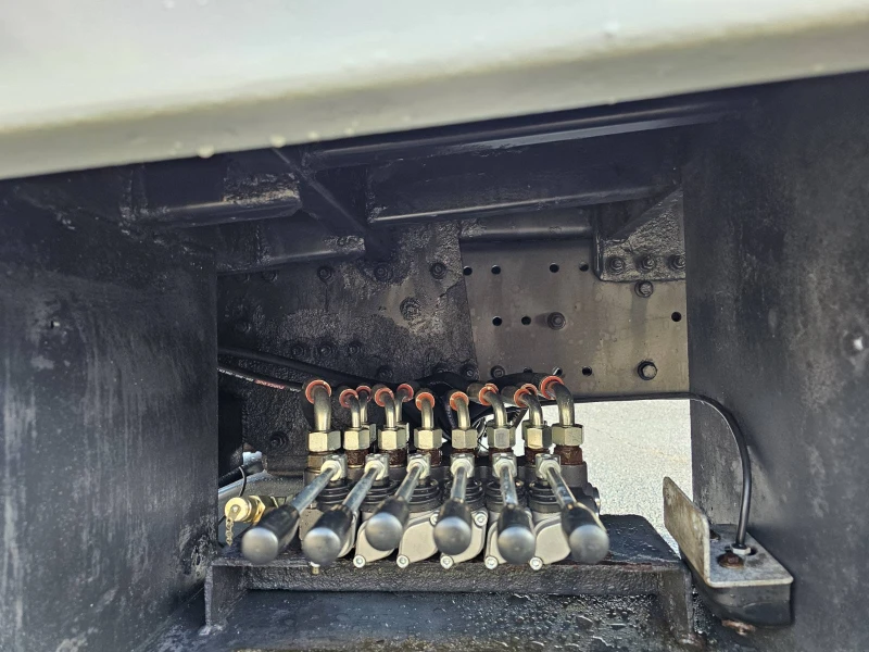 Mercedes-Benz Actros 2532  6x2, снимка 12 - Камиони - 49311518