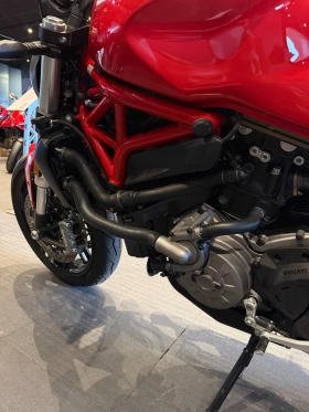 Ducati Monster 821, снимка 11