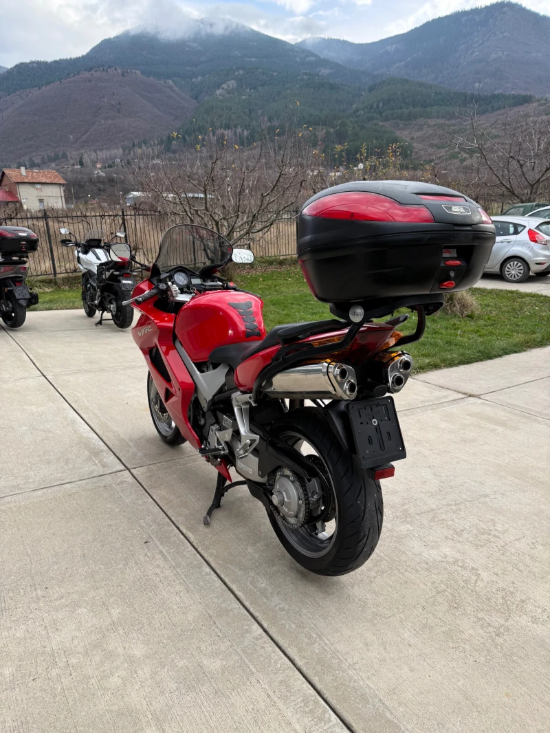 Honda Vfr 2004 800i, снимка 6 - Мотоциклети и мототехника - 52662769