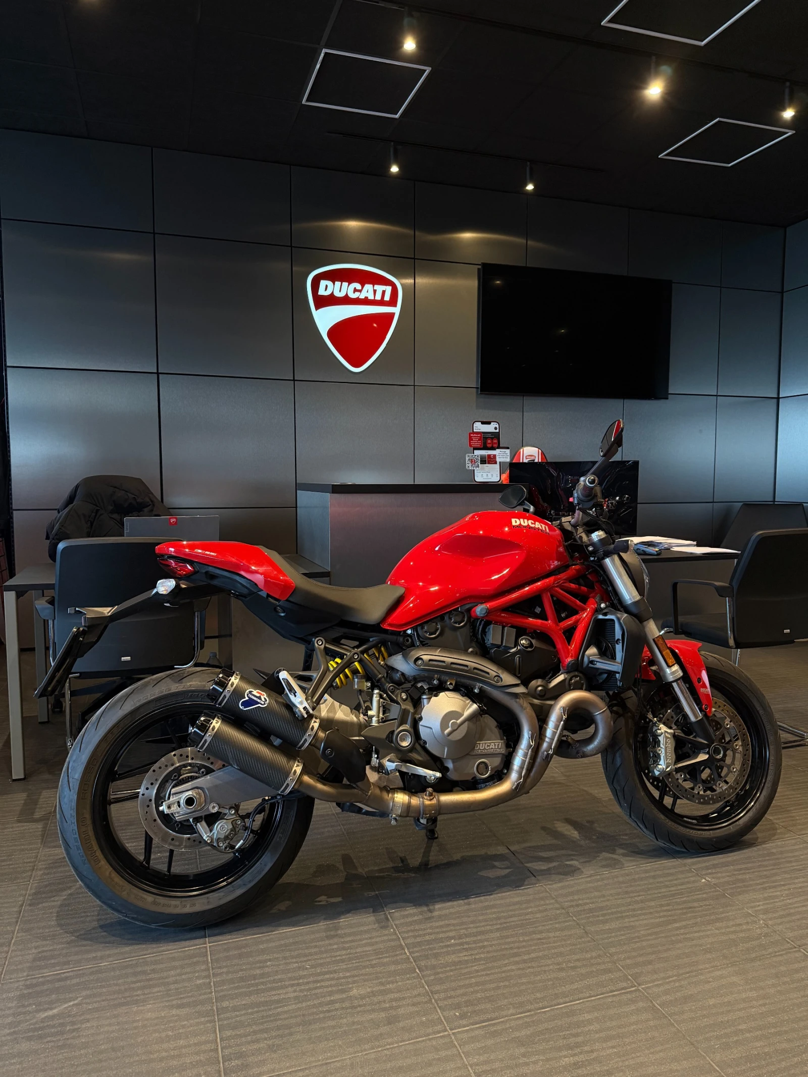 Ducati Monster 821, снимка 3 - Мотоциклети и мототехника - 54044463