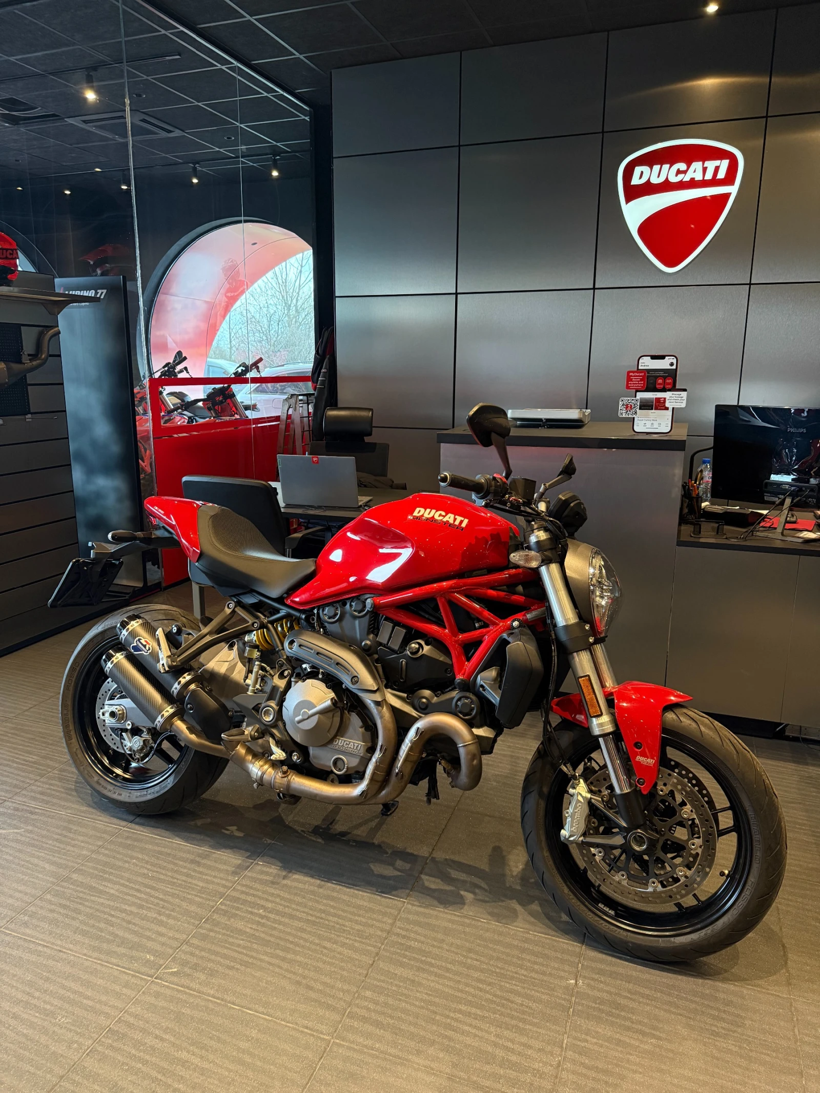Ducati Monster 821, снимка 2 - Мотоциклети и мототехника - 54044463