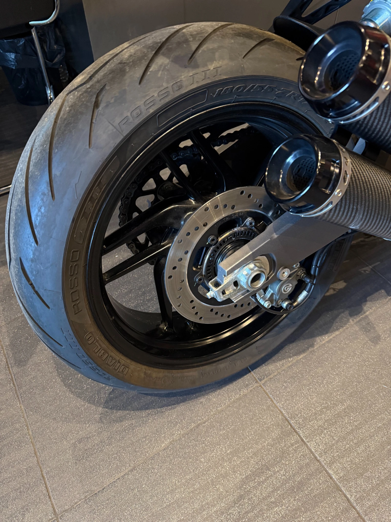 Ducati Monster 821, снимка 14 - Мотоциклети и мототехника - 54044463