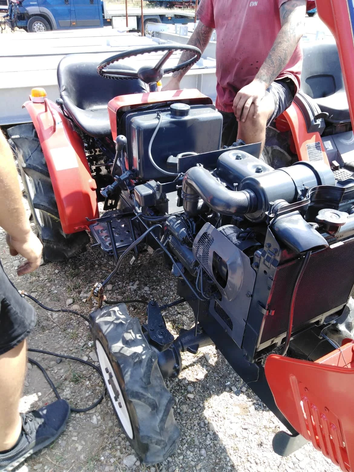 ������� Shibaura SU1341 4WD | Mobile.bg � ����������� 2