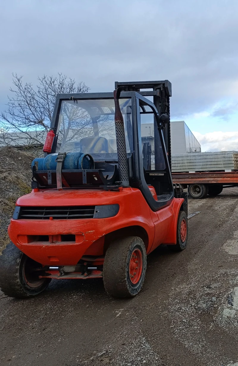 Мотокар Linde Бензин, снимка 3 - Индустриална техника - 52595689