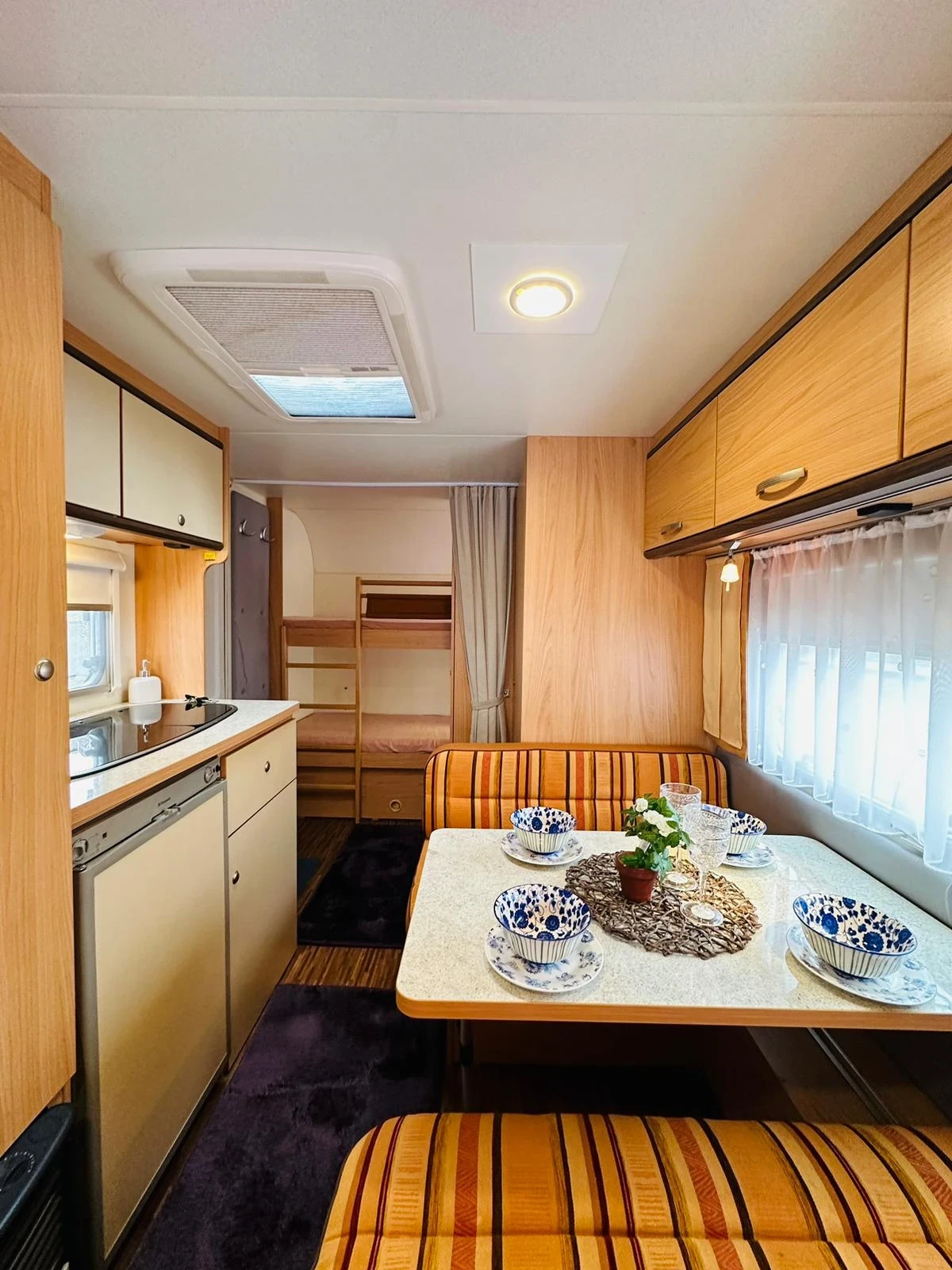 �������� Burstner Premio 480 TK  | Mobile.bg � ����������� 4