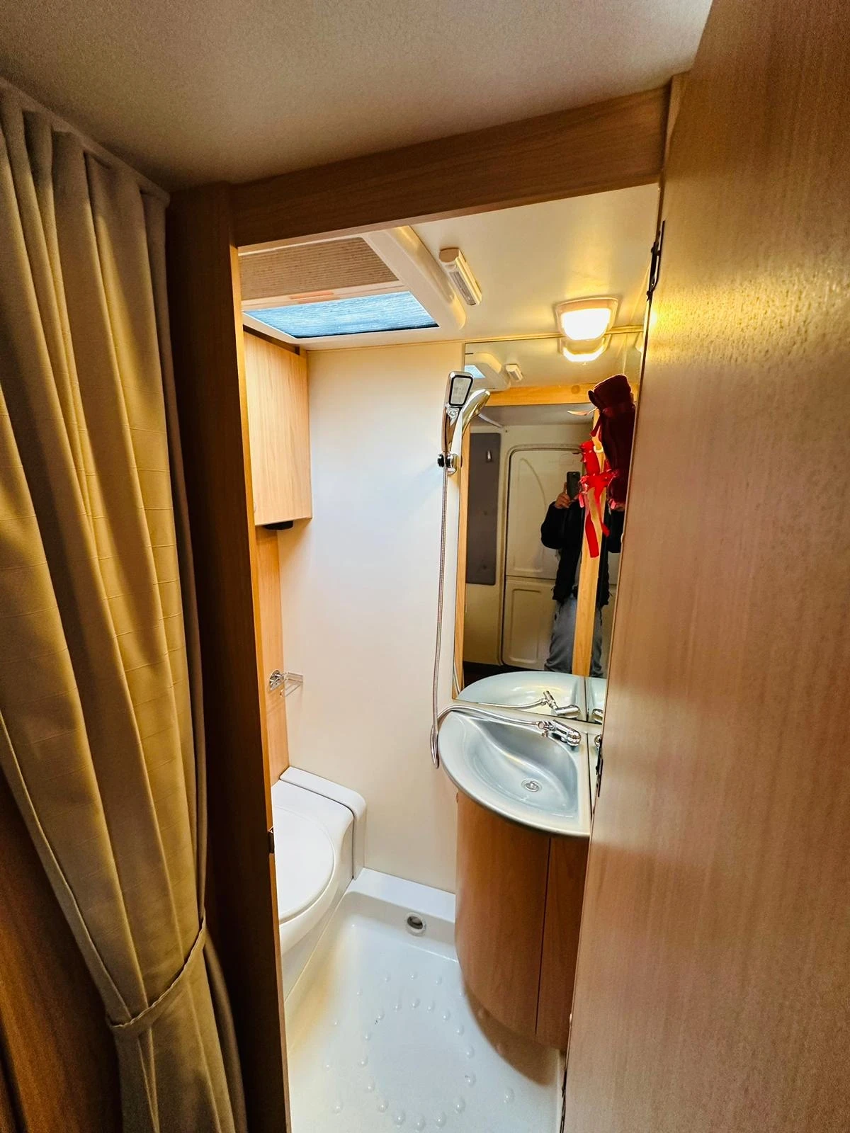 �������� Burstner Premio 480 TK  | Mobile.bg � ����������� 15