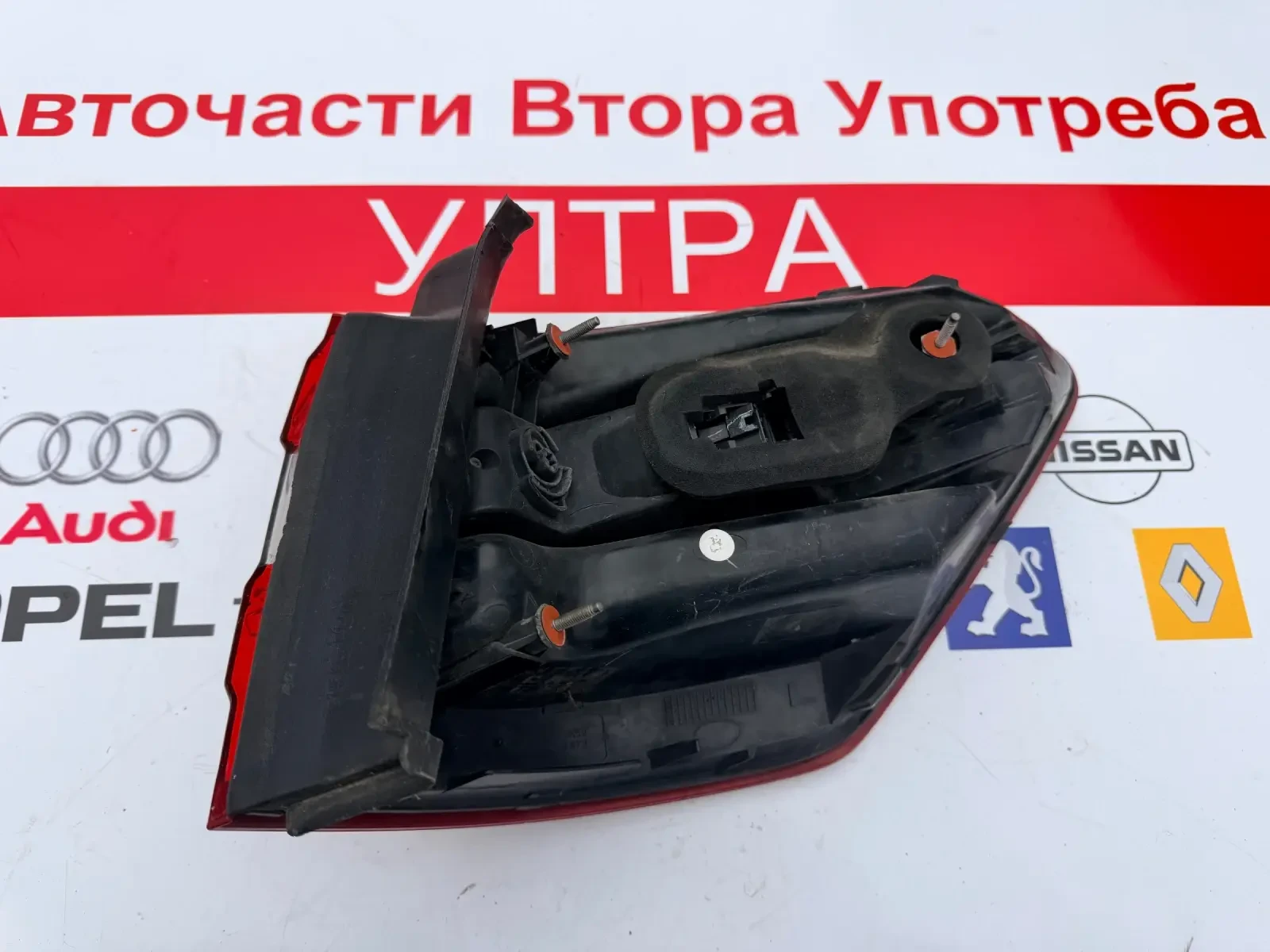 ��� ������  ���� ��� ����  MERCEDES BENZ E CLASS W212 | Mobile.bg � ����������� 2