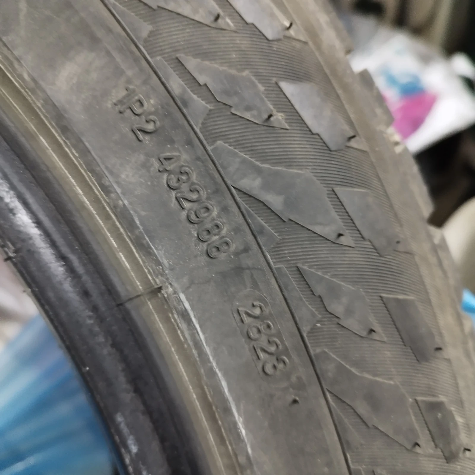  235/55R20 | Mobile.bg   5