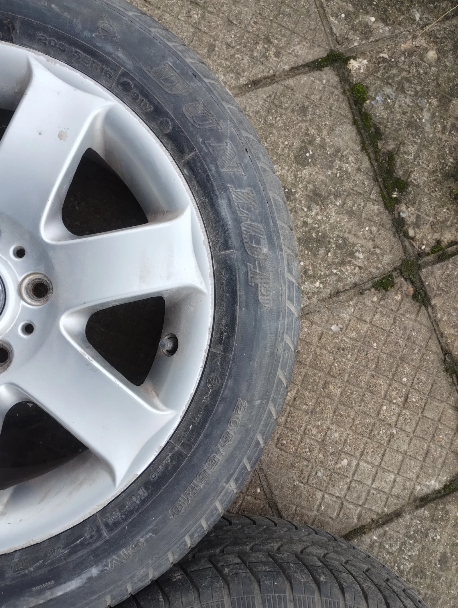 ���� � ������ 205/55R16 | Mobile.bg � ����������� 2