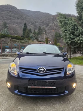 Toyota Auris, снимка 1