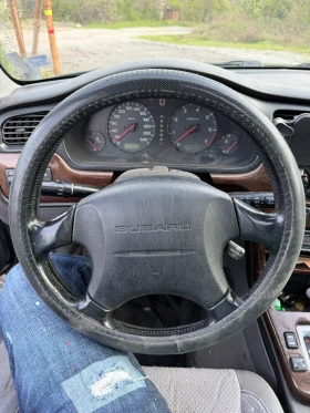Subaru Legacy 2.5i ГАЗ* подгрев* панорама* теглич* автомат, снимка 10