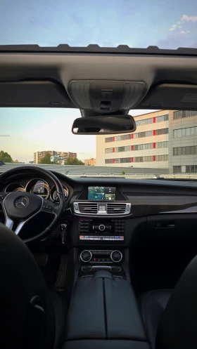 Mercedes-Benz CLS 350 6.3 Оптика/ Проследима история/ Реални км - 38900 лв. - 77972161 11