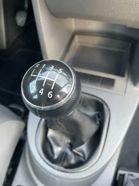 VW Touran  | Mobile.bg    8