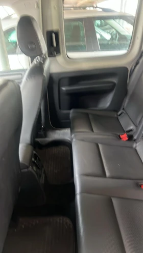 VW Caddy Maxi - 8500 € / 16624.56 лв. - 79970980 2