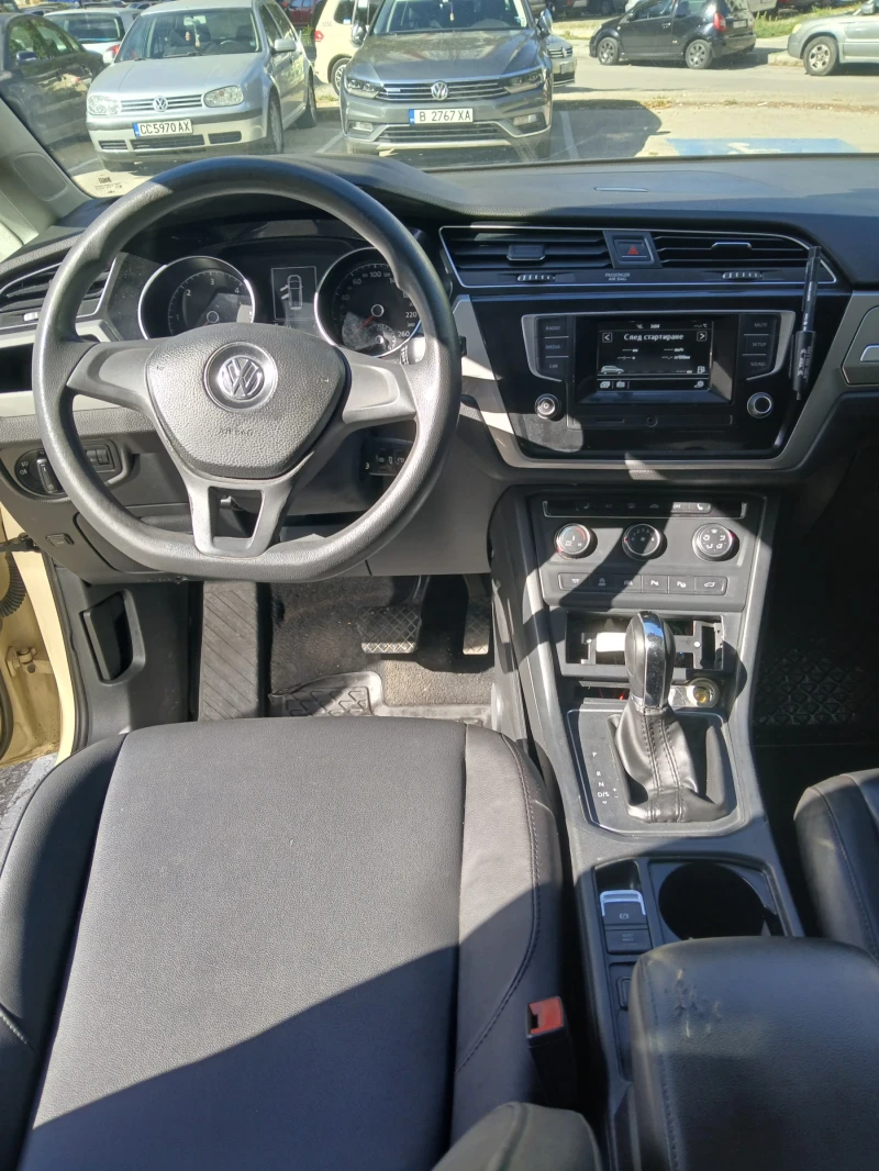 VW Touran ВАН, снимка 5 - Автомобили и джипове - 47184230