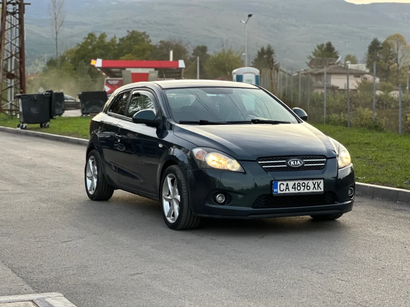 Kia Ceed Газ/Бензин, снимка 14 - Автомобили и джипове - 47584644