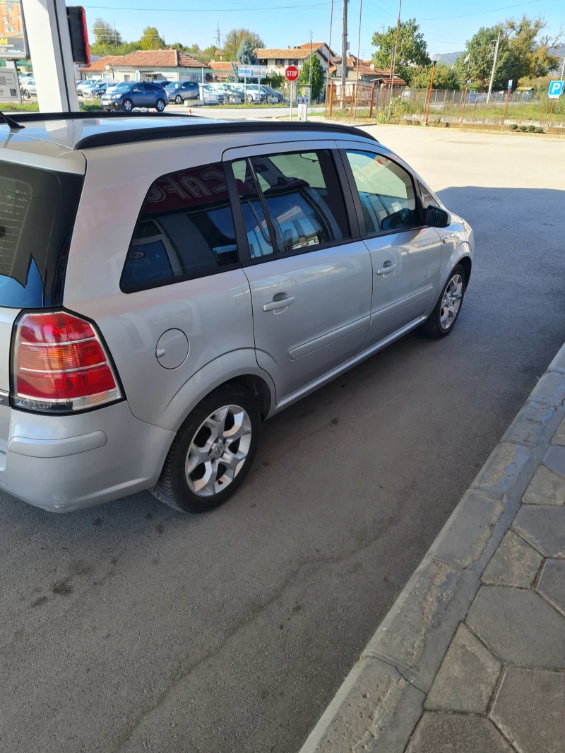 Opel Zafira 2.2куб.150к.с. 7местен , снимка 3 - Автомобили и джипове - 47315416