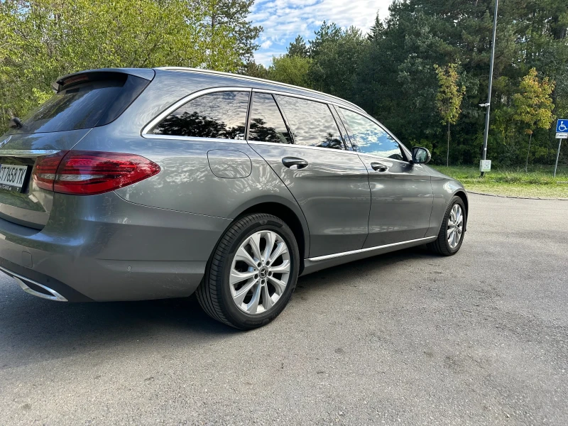 Mercedes-Benz C 220 EXCLUSIVE FACELIFT, снимка 3 - Автомобили и джипове - 47961613