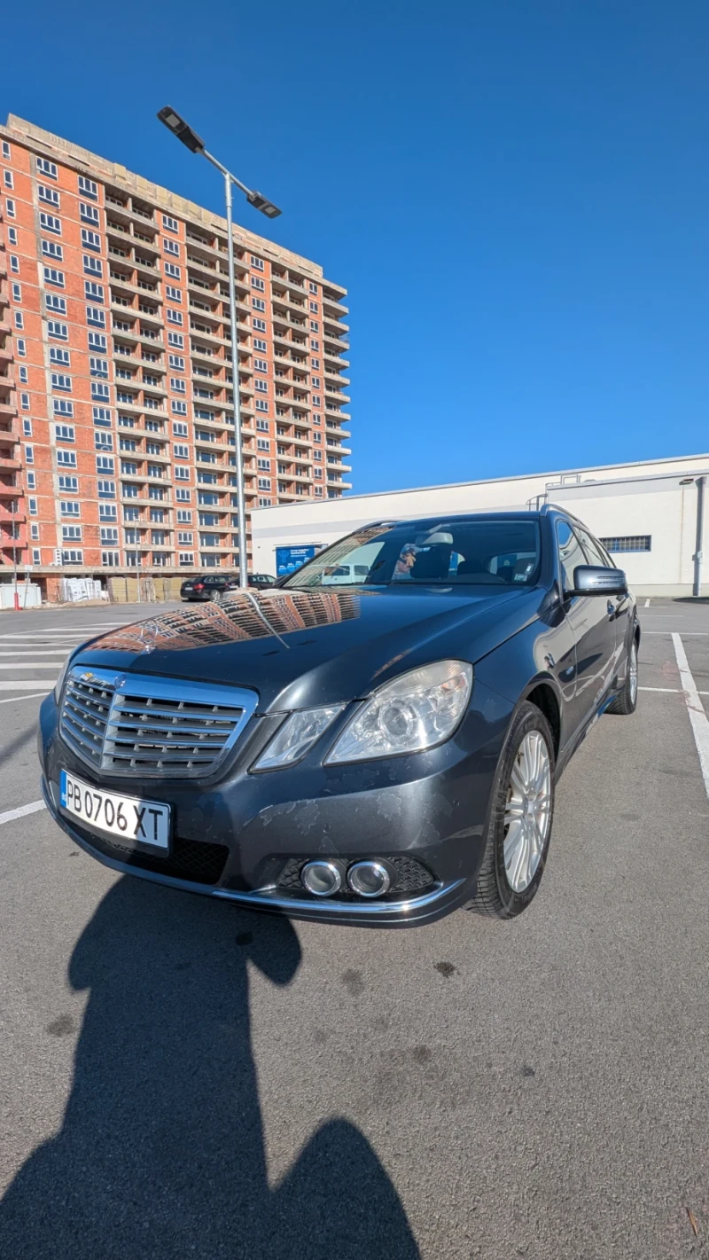 Mercedes-Benz E 250, снимка 1 - Автомобили и джипове - 48433144