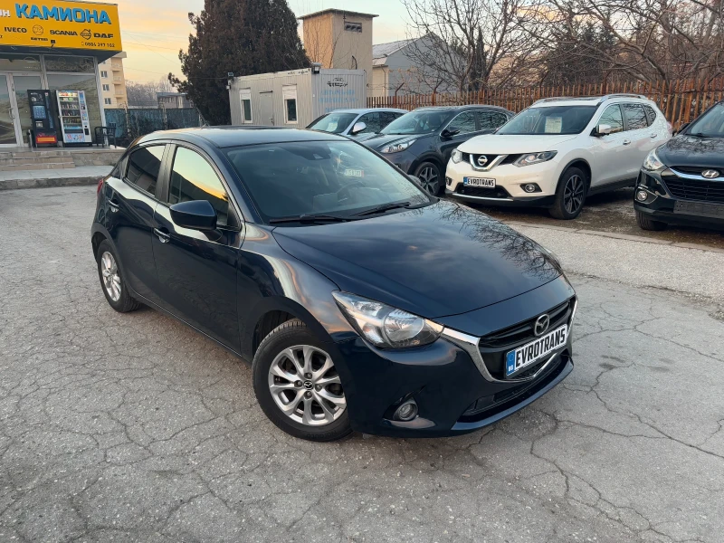 Mazda 2 1, 5  i 90 k.c. Skyactiv  Navi , снимка 7 - Автомобили и джипове - 48869556