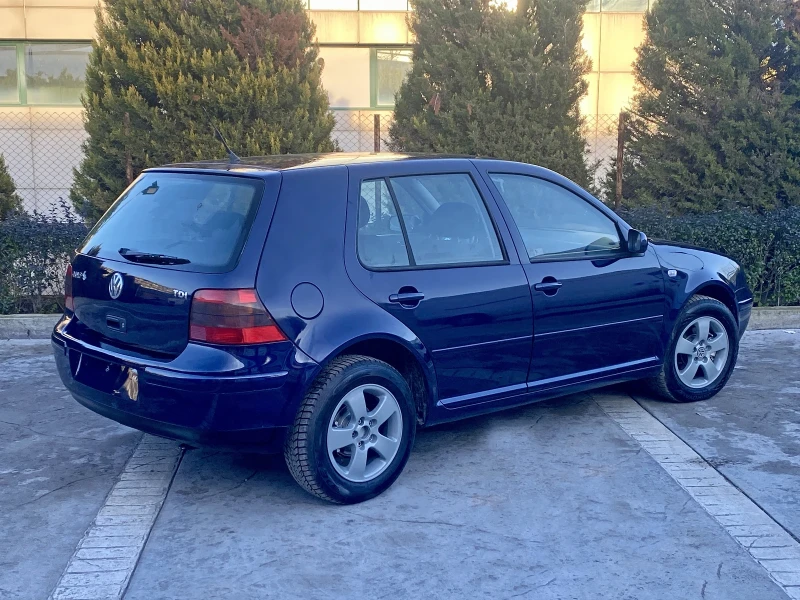 VW Golf 1.9TDI 90 к.с., снимка 5 - Автомобили и джипове - 48876873