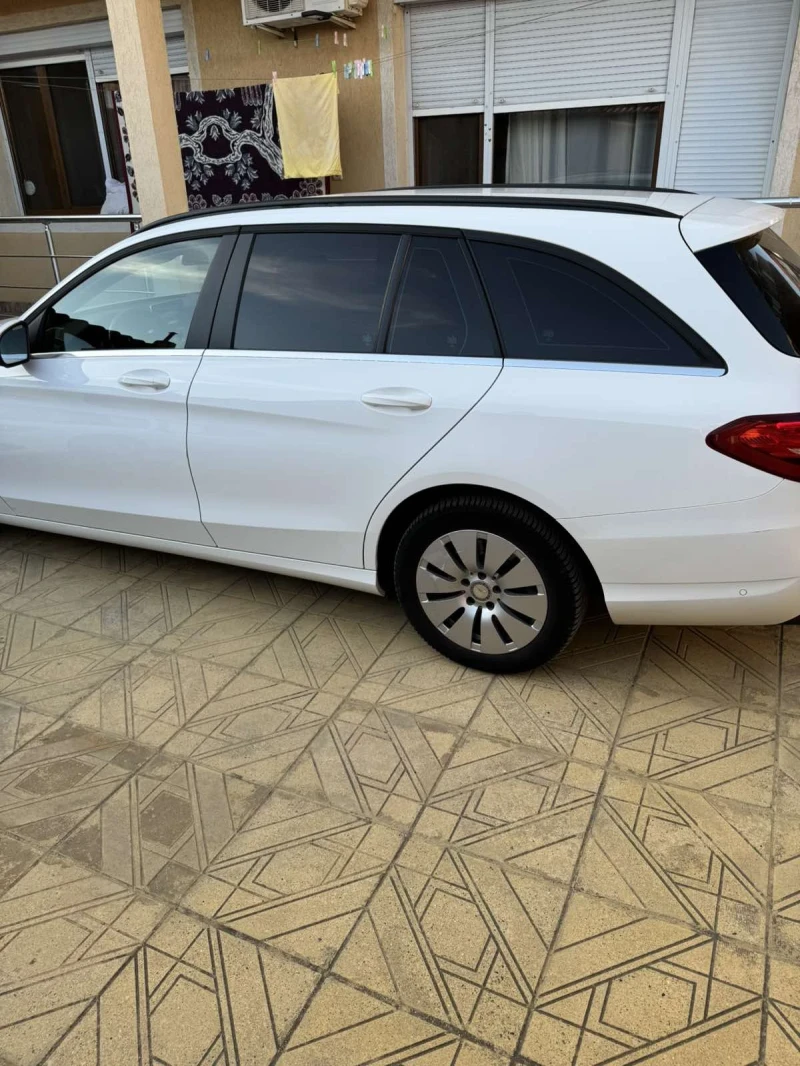 Mercedes-Benz C 200, снимка 13 - Автомобили и джипове - 49497914