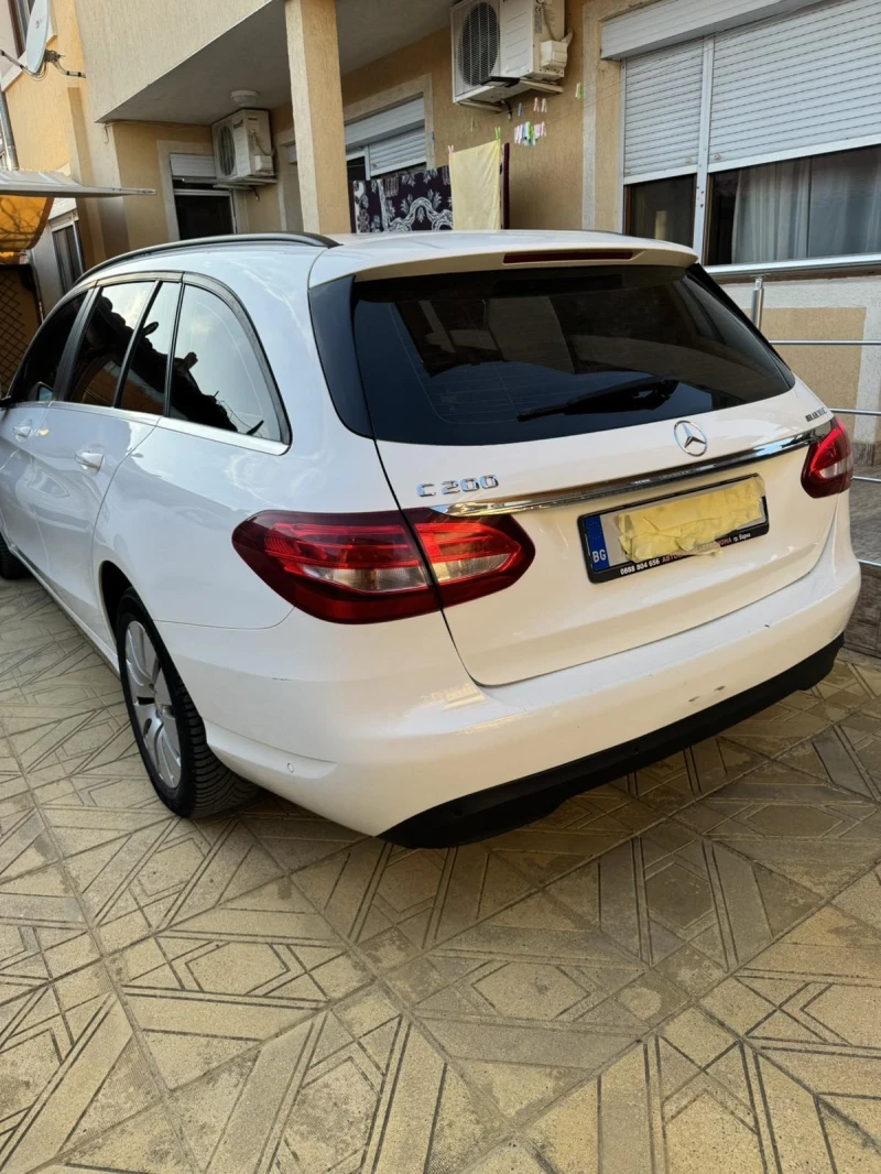 Mercedes-Benz C 200, снимка 4 - Автомобили и джипове - 49497914