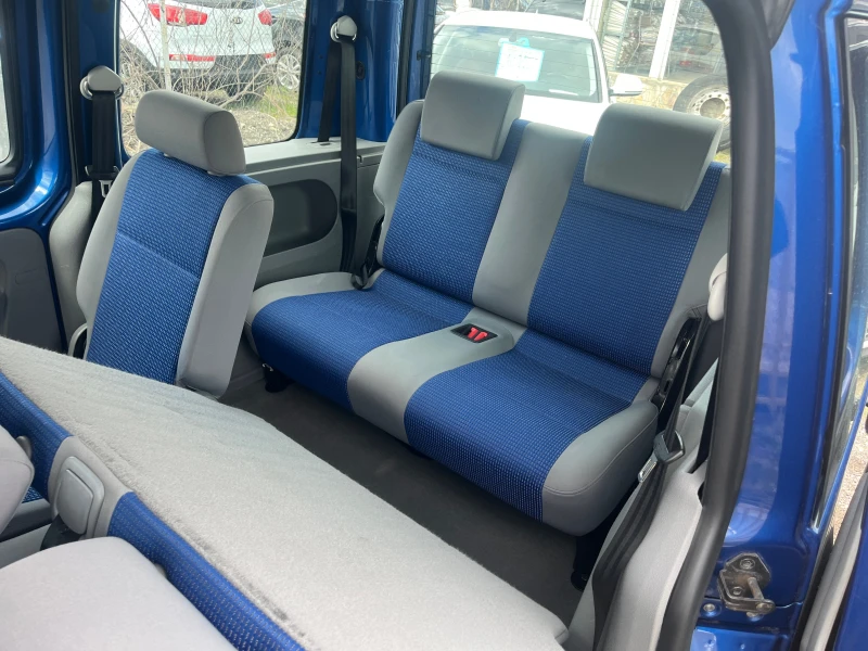 VW Caddy 1.6 БЕНЗИН 7 МЕСТА, снимка 10 - Автомобили и джипове - 49573749