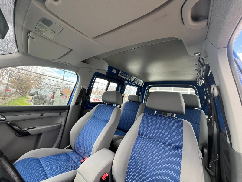 VW Caddy 1.6 БЕНЗИН 7 МЕСТА, снимка 7 - Автомобили и джипове - 49573749