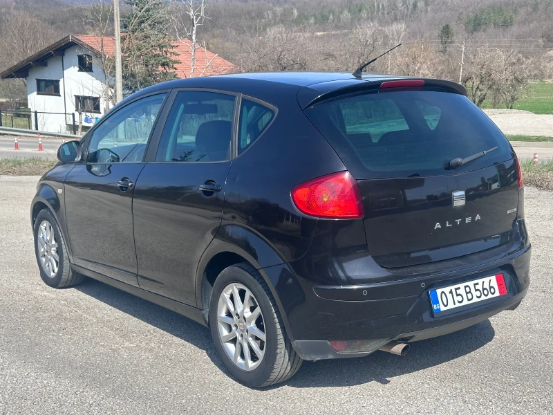 Seat Altea 1.6i GAZ 2009 FACE, снимка 4 - Автомобили и джипове - 49595030