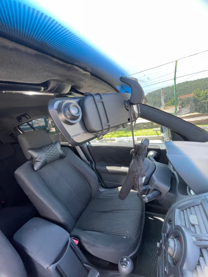 Renault Megane Задна камера , снимка 6 - Автомобили и джипове - 52039052