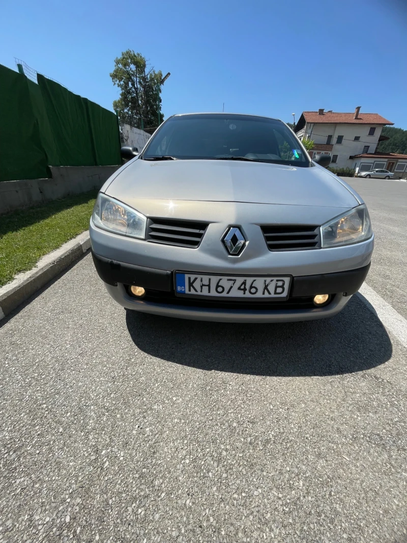 Renault Megane Задна камера , снимка 3 - Автомобили и джипове - 52039052